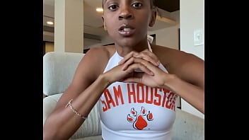 Fit Body Black College Freak Claims Relation to Sha&#039_Carri Richardson @BreakHerInX