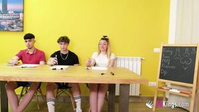 Best Teacher Ever - Lara Cruz Teaches Jacky Blondie and Her Friends how To Treat a Lady