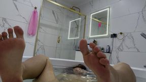Underwater masturbation!