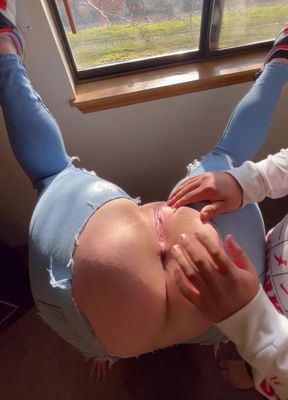 Busty babe shows off her skills in a handstand