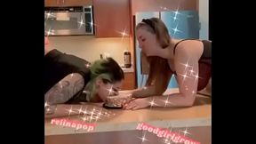 Good Girl Grow and reiinapop eat a cake