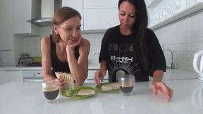 Lots of food and a review of bloated bellies sm CH
