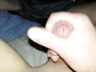 Masturbe (253) with one testicle