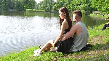 Incredible First Date Leads to Her Wet Cunt Stuffed with My Cum at Home