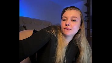 Jucielussie bouncing natural tits and fingering in doggystyle
