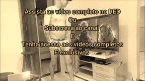 descansou no meu colo botei pra chupar