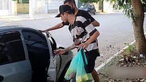 erick diaz ajudando o novinho que torceu o pe