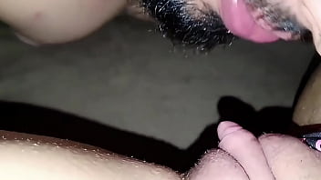 Bianca Tomando porra do namorado