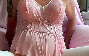 stepmom riley teasing  with her soft sweet ass