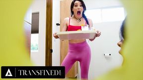Ariel Demure Caught Eva Maxim Sucking Jade Venus Through Shower Curtain