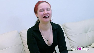 TEENAGE BOMBSHELL! Inna, a 19 years old babe that's eager to become a pornstar