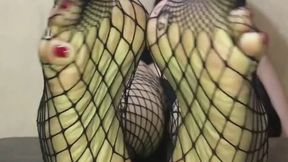Removing my fishnet stockings and countdown