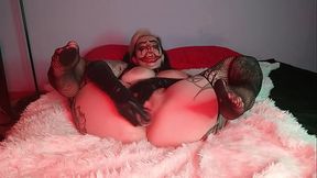 Creepy sexy, tattooed clown girl with big boobs and nice ass squirts special for you