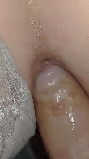 Kitty Gets Gaped