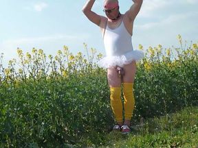 Sloppie Annie ridiculous in tutu
