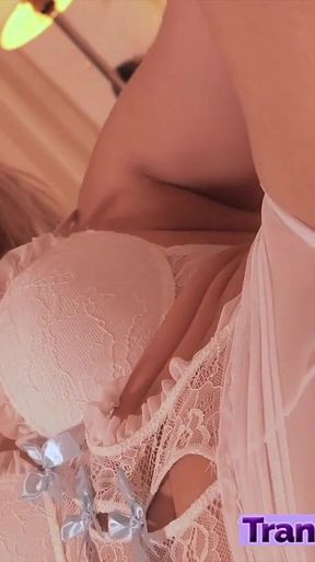 Kami Kartel Fucks Her Asshole