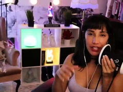 Chubby Brunette Big Boobs Dildo Masturbation