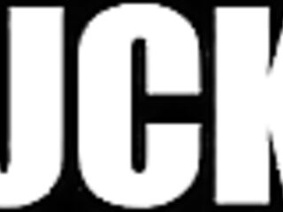 My Stepsister Is A Hawt