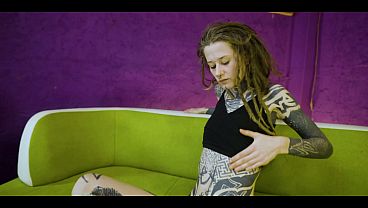 Ceci Milkymouzz wants to stuff her delicious pussy