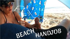 BEACH HANDJOB - 720 HD