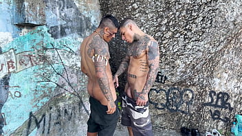 Fudendo no alto da montanha