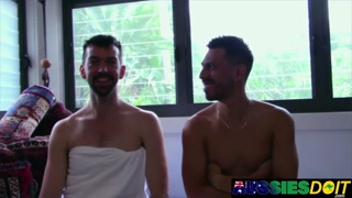 Horny Aussie Bodhi Gives Larkin Satisfying Bareback Sex