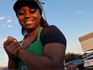 Starbucks waitress gets screwed on break