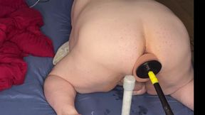 Fat Ass Destroyed by Sex Machine - Extreme Anal Stretching & Deep Penetration
