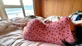 pareja chilena amateur coge a su novia al despertarse en hotel palafito de castro chile y la llena de leche