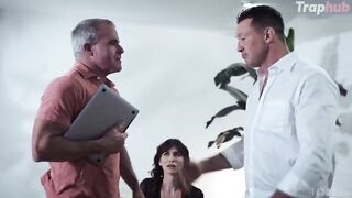 Watch hot shemale Silk in black lingerie take it up the ass from Robe Black Dress with a hot twist