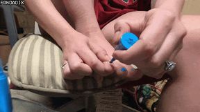 Candid blue toe painting [WMV - 1080p]
