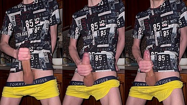 I jerk off for a very long time and cum a lot!