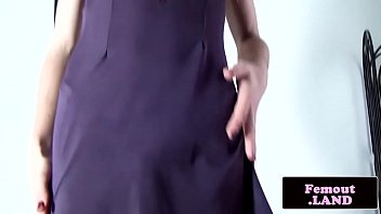 Tattooed amateur femboi masturbating solo