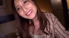 旦那の会社の目の前で&hellip_ゆる～い雰囲気の清楚なセレブ奥様が大胆に乱れ狂う！！淫美な身体を小刻みに震わせながら旦那では味わえない未知の快感・スリルに溺れ、イキ果てる！Part3