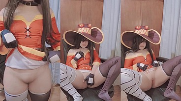Megumin masturbating!