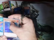 Yugioh Unboxing Gold Sarc MegaTin! God card included?
