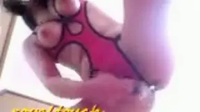 Busty Babe Goes Wild – Deep Vibes Fill Her Soaking Wet Cunt