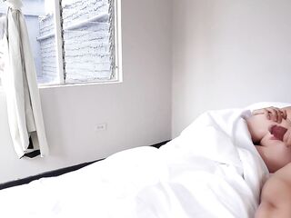 vecina cachonda fue follada por equivocacion pensando que era mi jugete - Esteban Gamboa