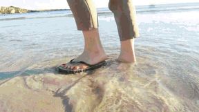 A walk to the sea in flip flops AVI