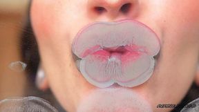 creamy silver melting kiss close up