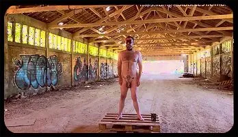 Empressbella’s Intense Floor Fisting & Punching Scene