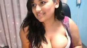 Gorgeous Indian teen showing big boobies on webcam