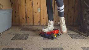 Chrissys new boot car crush