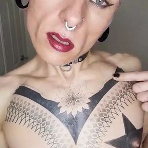 Pretty bitch masturbation