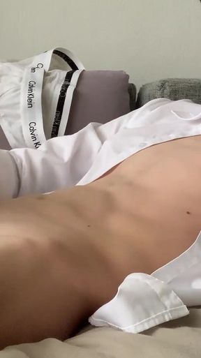 Twink's Tummy Trembles - Cumming on My Own Abs!