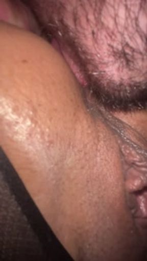 She put her holes up for licking