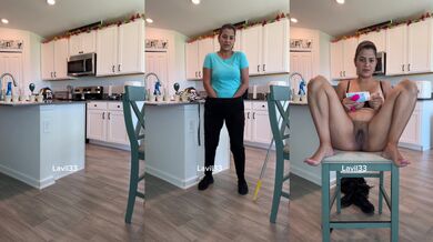 In the kitchen giving me rich @mariave.private