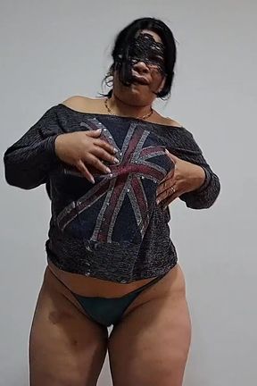 Mature Latina with Big Ass Sucks My Cock