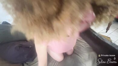 Sensation intense Elle fait monter la température… puis prend le contrôle de la grosse bite noire. (Aperçu privé)