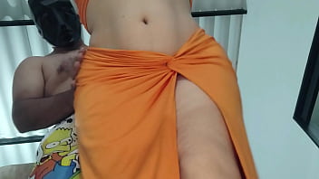 HERMANASTROS CALIENTES FOLLANDO POR PRIMERA VEZ